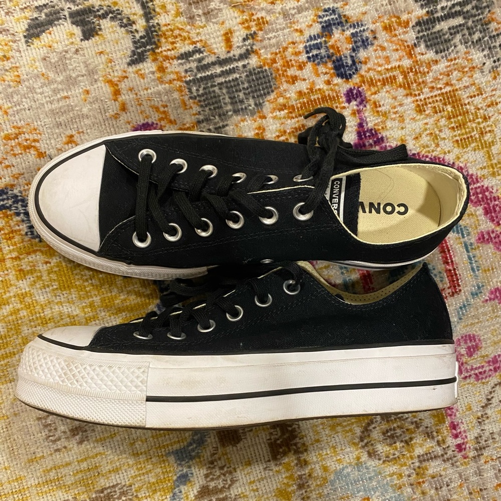 Platform converse